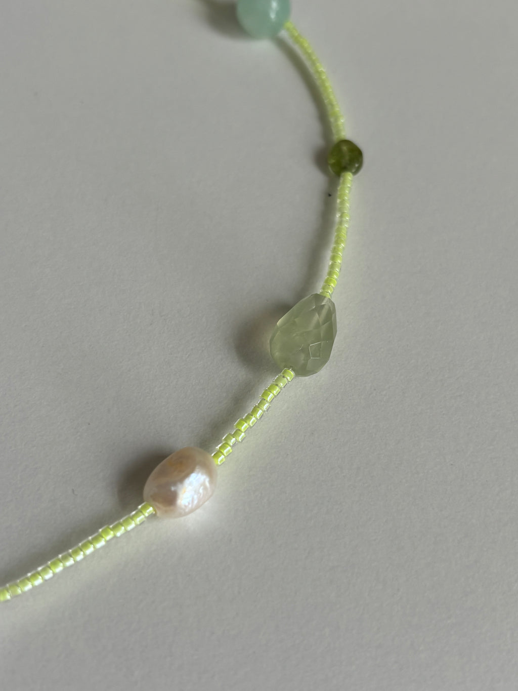 Clarity - Precious Stones and Glass Beads Bracelet Kit